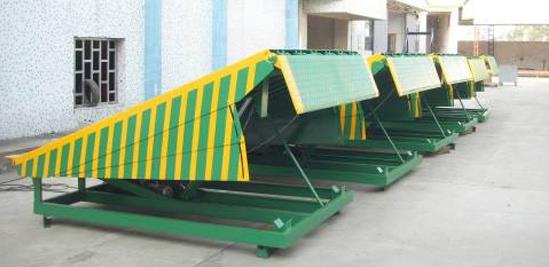 濟南固定式登車(chē)橋